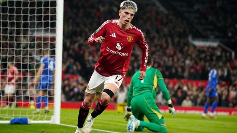 Lyon Star Blames Amorim For Garnacho's Man Utd Struggles Lyon Star Blames Amorim For Garnacho's Man Utd Struggles