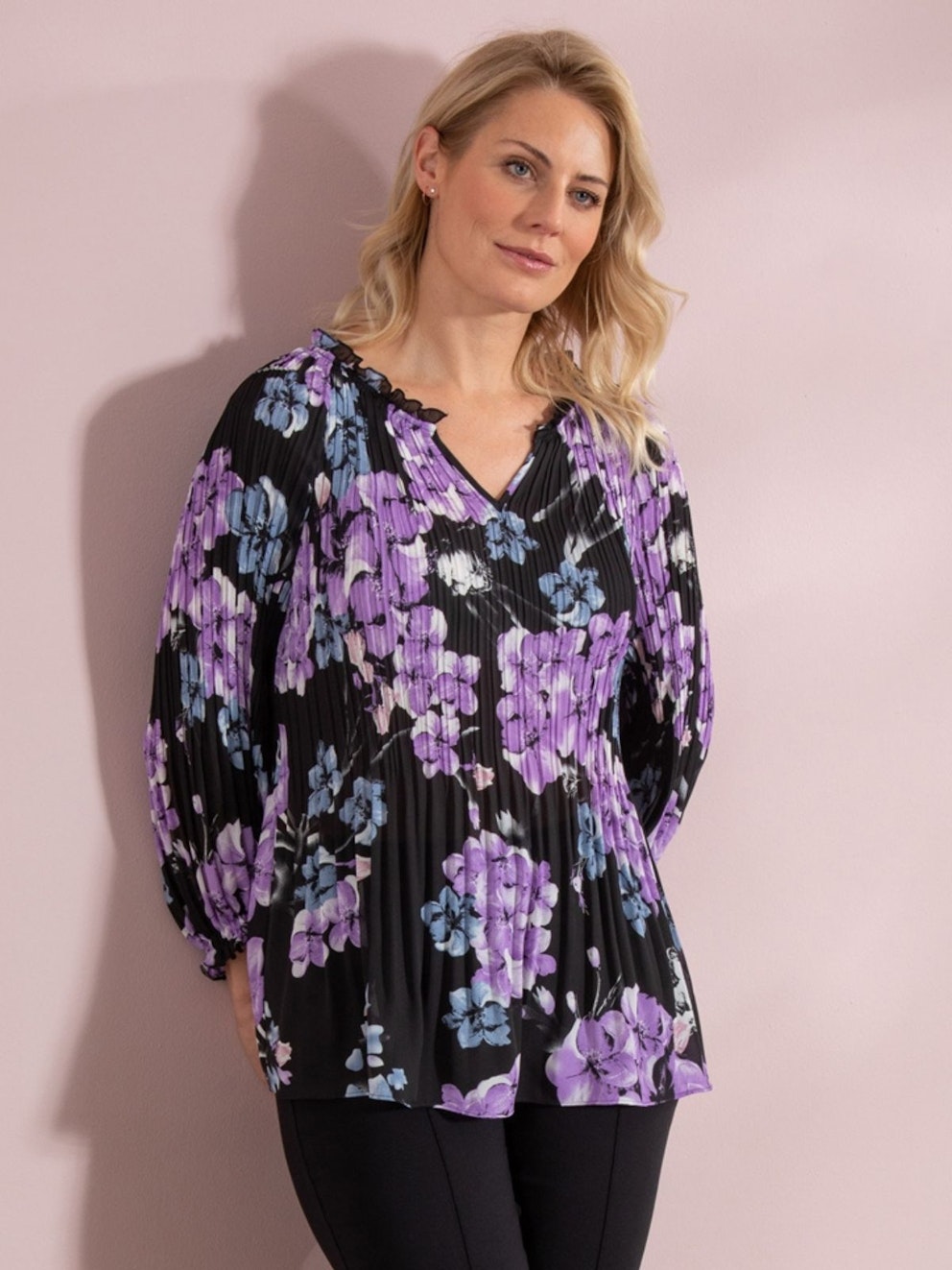 M&S Midi Dress Spotted On Cat Deeley - In Stock Now M&S Midi Dress Spotted On Cat Deeley - In Stock Now