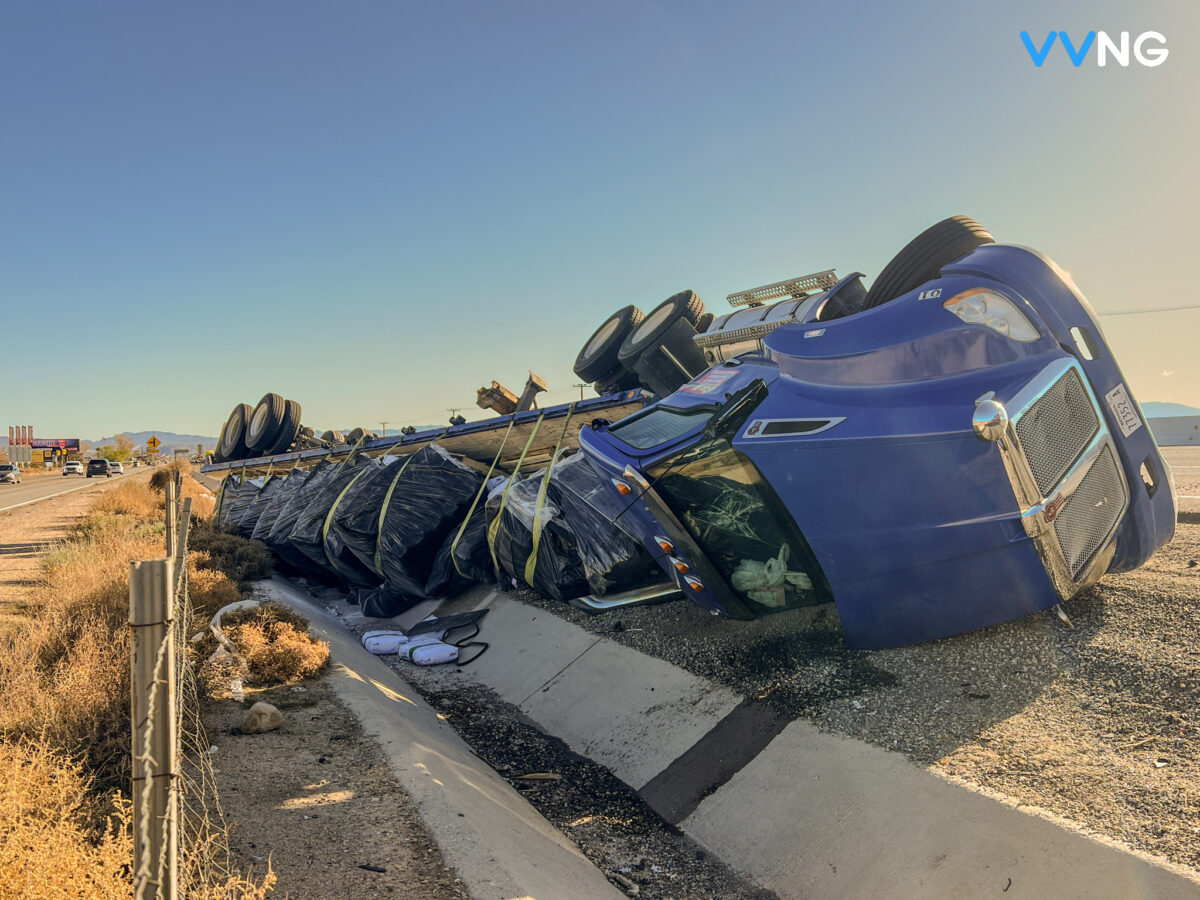 M6 Traffic Chaos: Van Overturns, Causing Hours Of Delays M6 Traffic Chaos: Van Overturns, Causing Hours Of Delays