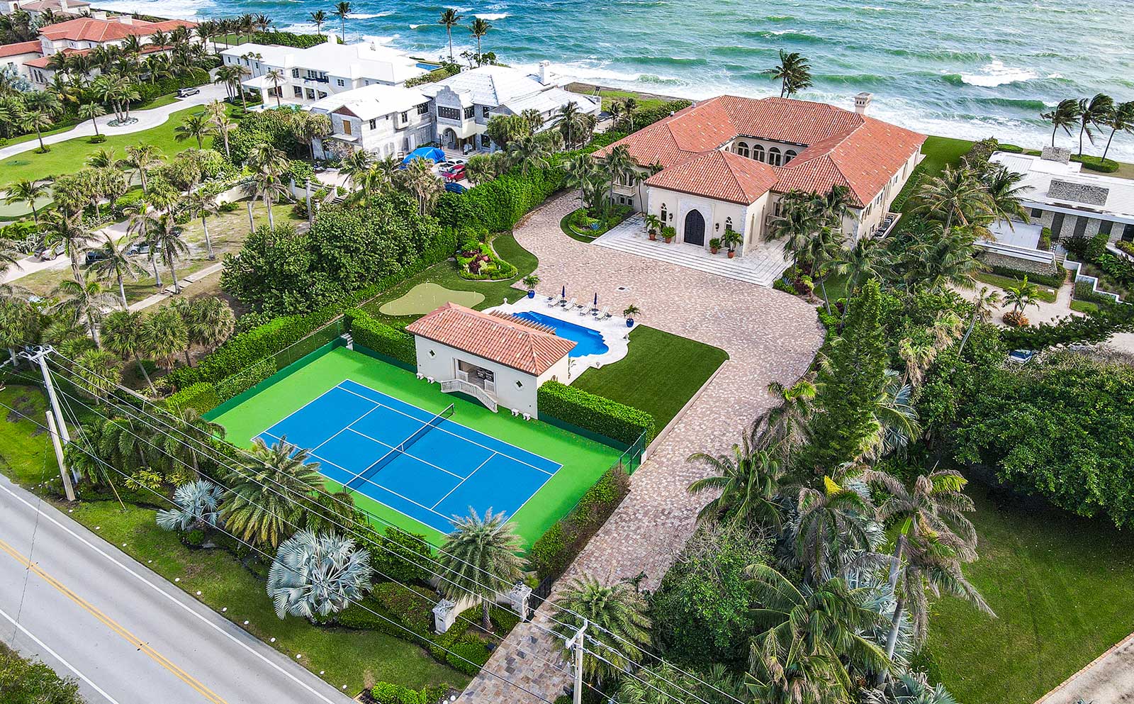Manalapan: Florida's Next Palm Beach? The Super-Rich Influx Manalapan: Florida's Next Palm Beach? The Super-Rich Influx