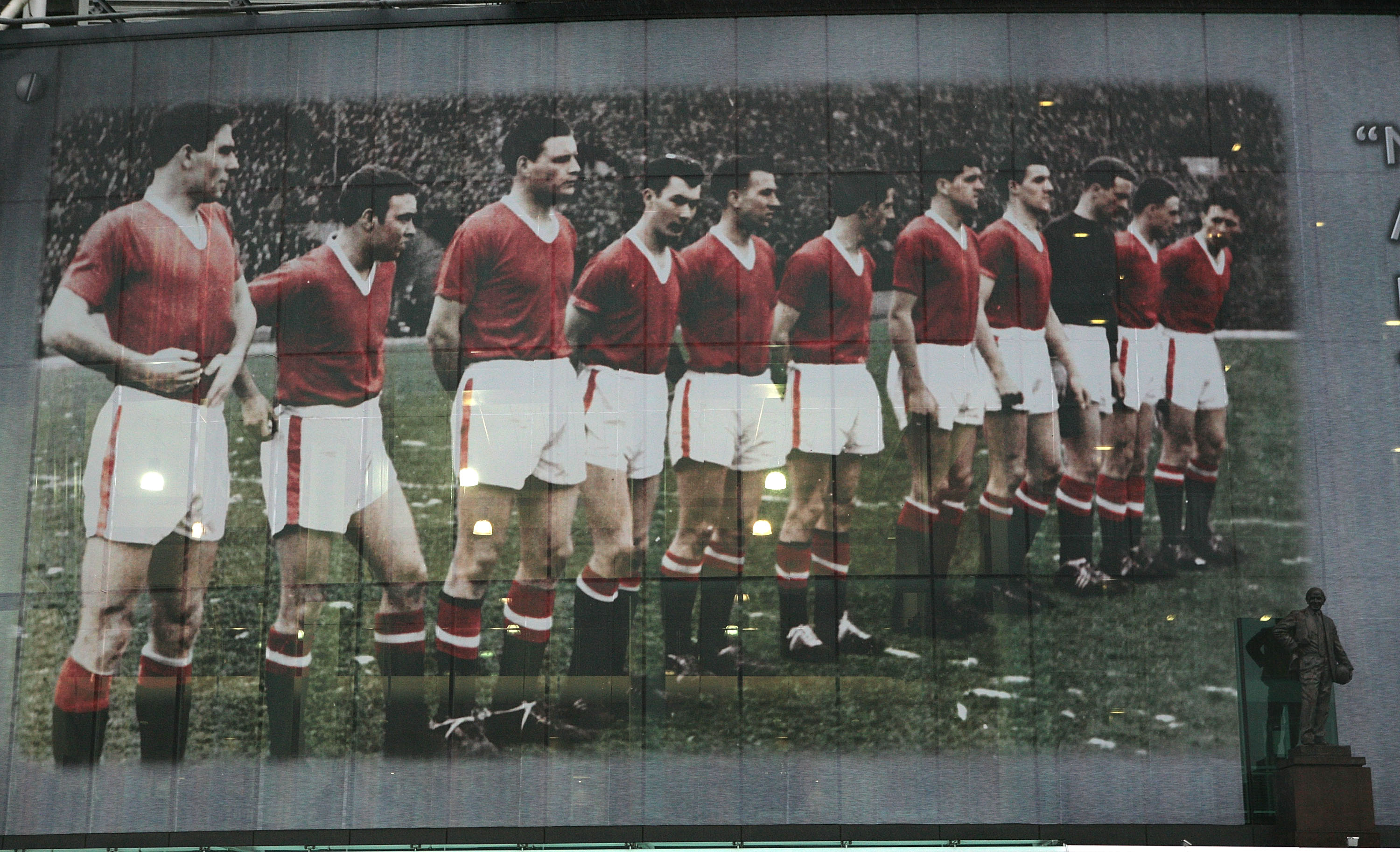 Manchester United And Bayern Munich Pay Tribute To Poppy Atkinson Manchester United And Bayern Munich Pay Tribute To Poppy Atkinson