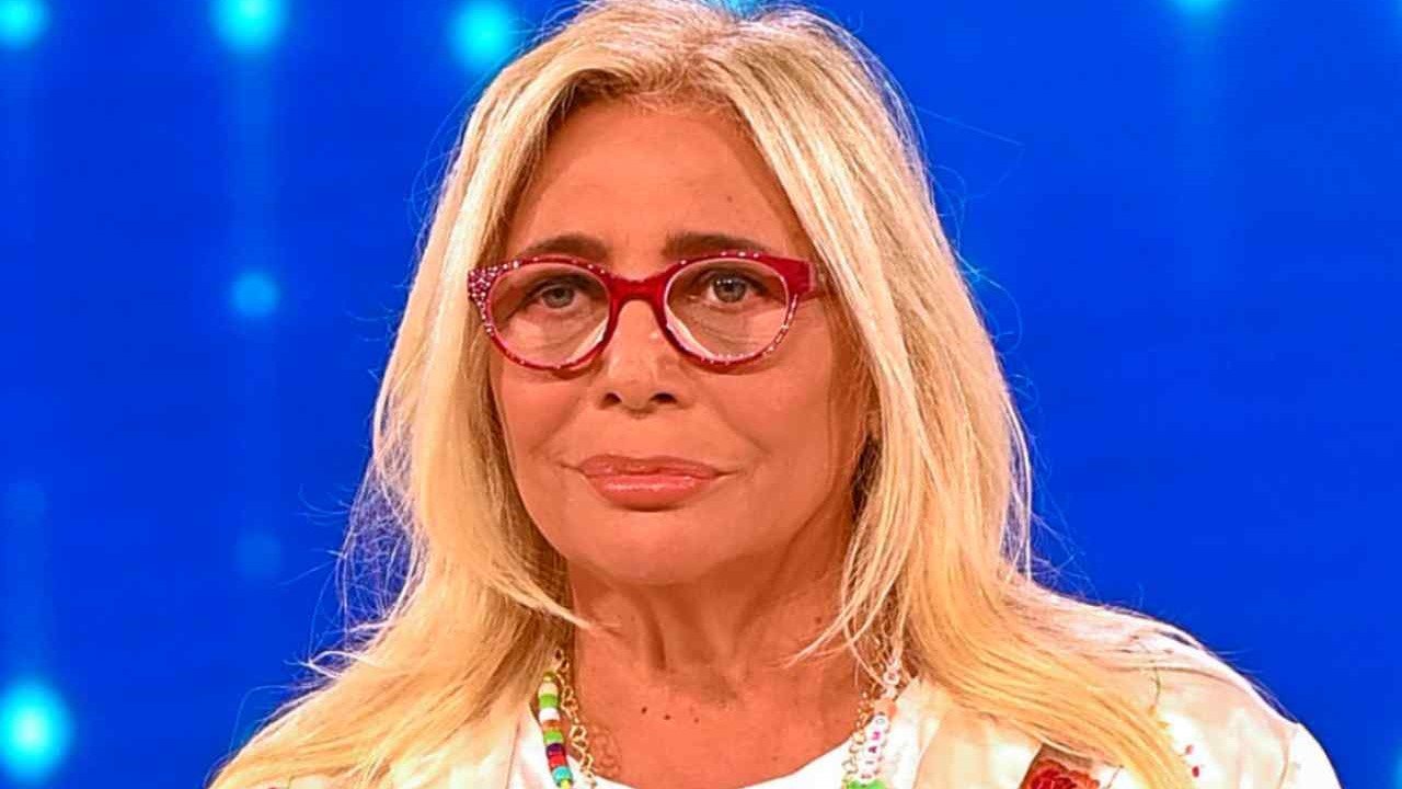 Mara Venier E Alessia Marcuzzi: Un Dibattito Che Crea Scalpore Mara Venier E Alessia Marcuzzi: Un Dibattito Che Crea Scalpore