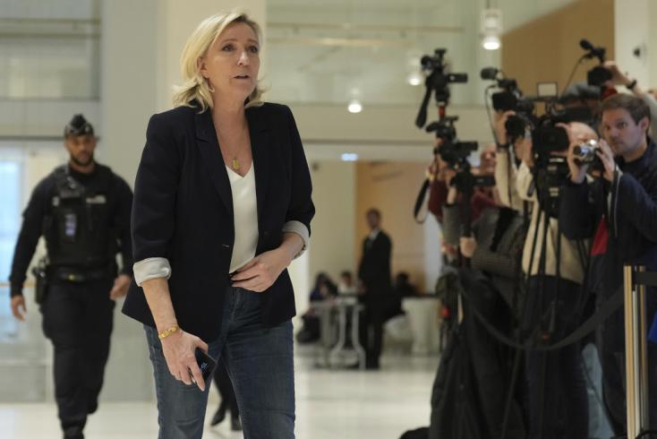 Marine Le Pen: Appel Contre Sa Condamnation À 4 Ans De Prison Et Inéligibilité Marine Le Pen: Appel Contre Sa Condamnation À 4 Ans De Prison Et Inéligibilité