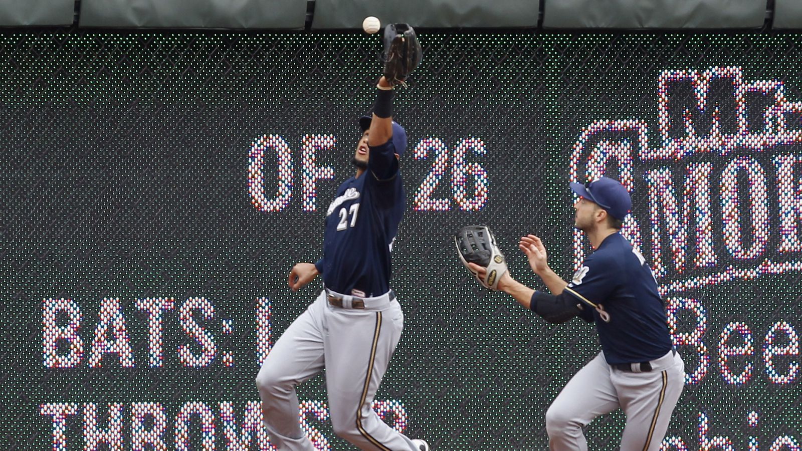 Mariners Defeat Reds In 10 Innings: Arozarena's Impact Mariners Defeat Reds In 10 Innings: Arozarena's Impact