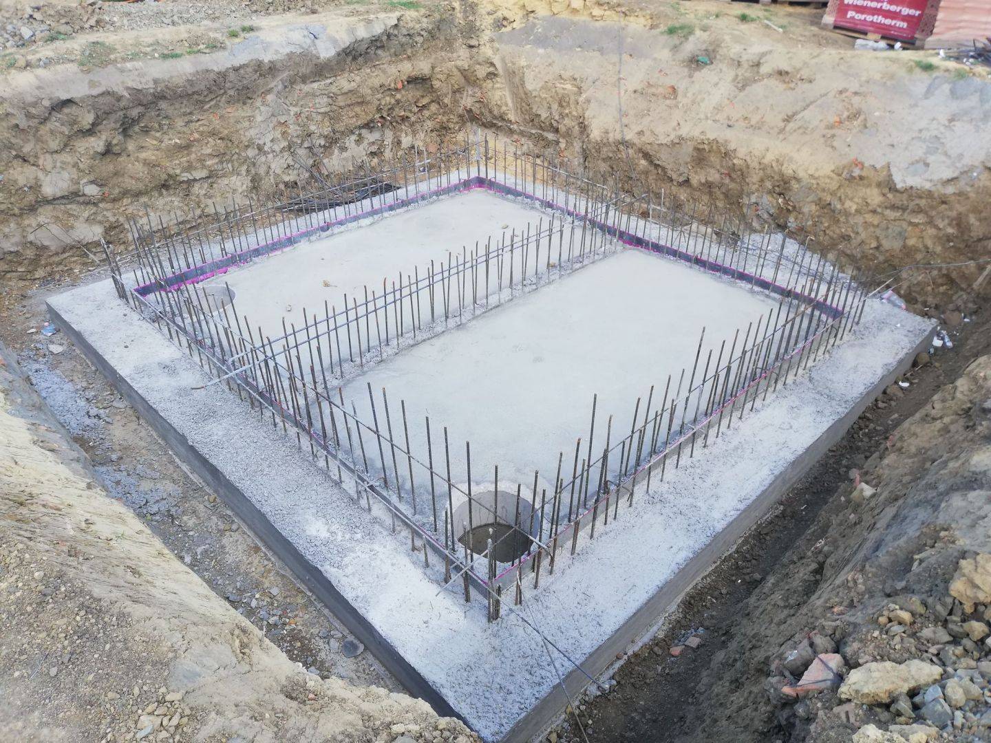Mecsek Baromfi Kft.: KMÉ Védjegy – Garancia A Kiváló Minőségű Baromfira Mecsek Baromfi Kft.: KMÉ Védjegy – Garancia A Kiváló Minőségű Baromfira