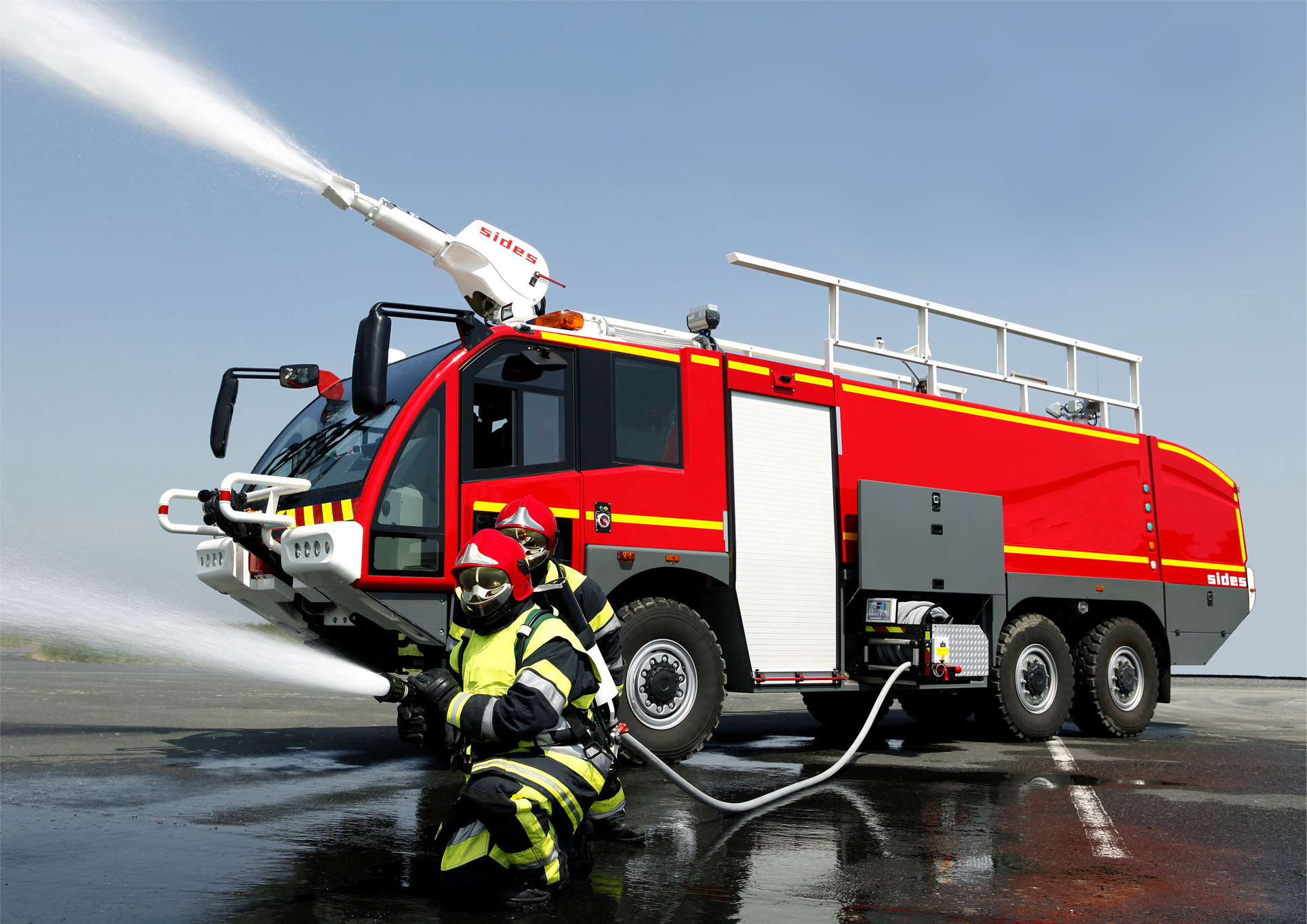 Médiathèque Champollion (Dijon) : Intervention Des Pompiers Pour Un Incendie Médiathèque Champollion (Dijon) : Intervention Des Pompiers Pour Un Incendie
