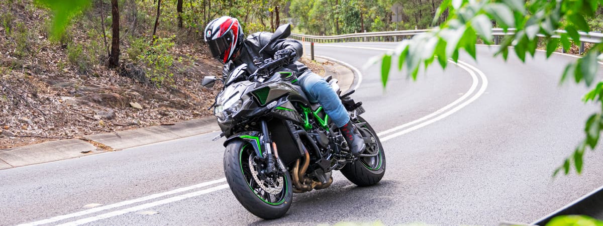 Mengapa Kawasaki Z H2 Tidak Dijual Di Indonesia? Penjelasan Lengkap Mengapa Kawasaki Z H2 Tidak Dijual Di Indonesia? Penjelasan Lengkap