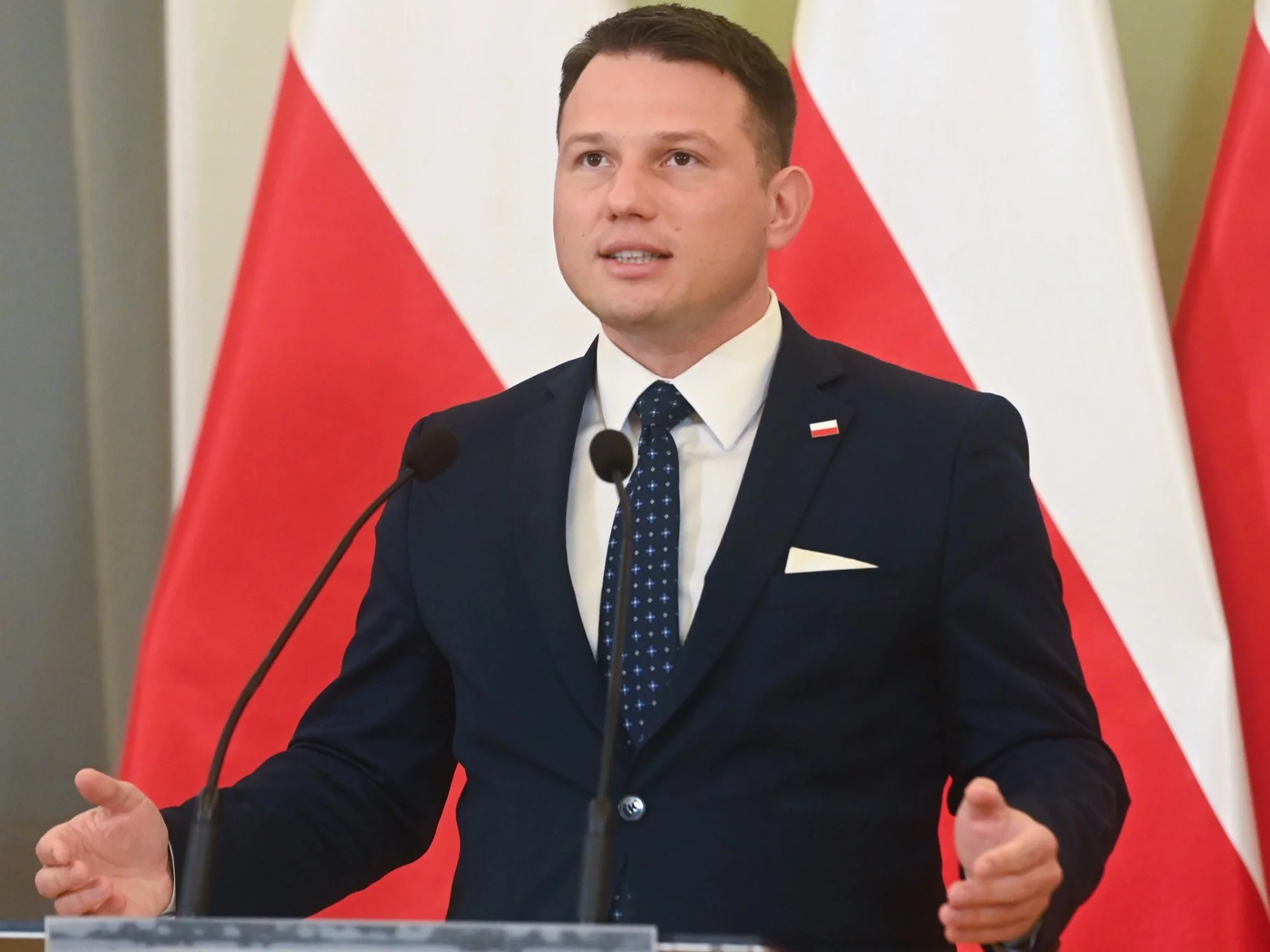 Mentzen I Wybory Prezydenckie 2025: Niekonwencjonalna Kampania Mentzen I Wybory Prezydenckie 2025: Niekonwencjonalna Kampania