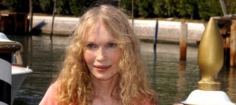 Mia Farrow On Trump's Address: A 3-4 Month Deadline For American Democracy? Mia Farrow On Trump's Address: A 3-4 Month Deadline For American Democracy?