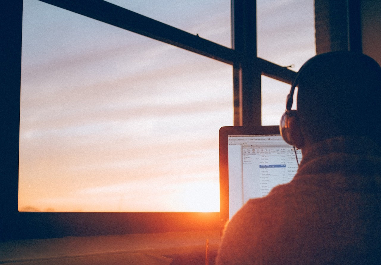 Middle Managers: The Unsung Heroes Of Company Performance And Employee Growth Middle Managers: The Unsung Heroes Of Company Performance And Employee Growth