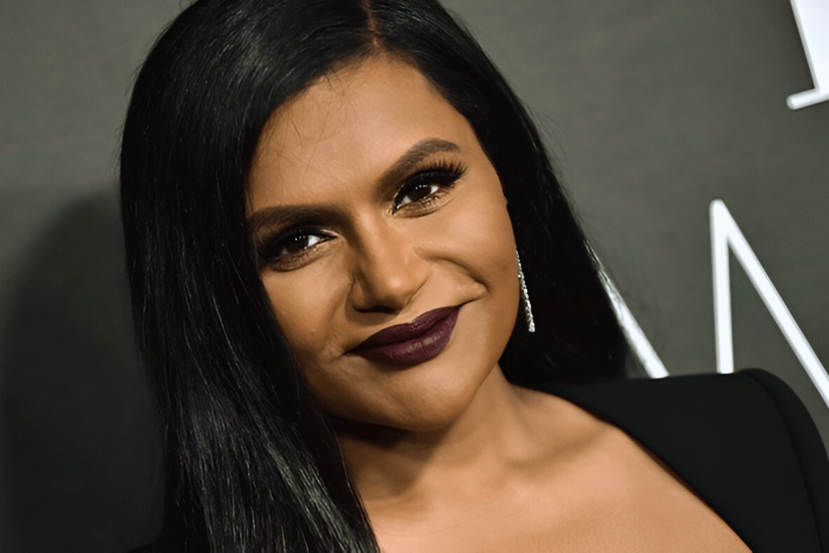 Mindy Kaling Honored With Hollywood Walk Of Fame Star Mindy Kaling Honored With Hollywood Walk Of Fame Star
