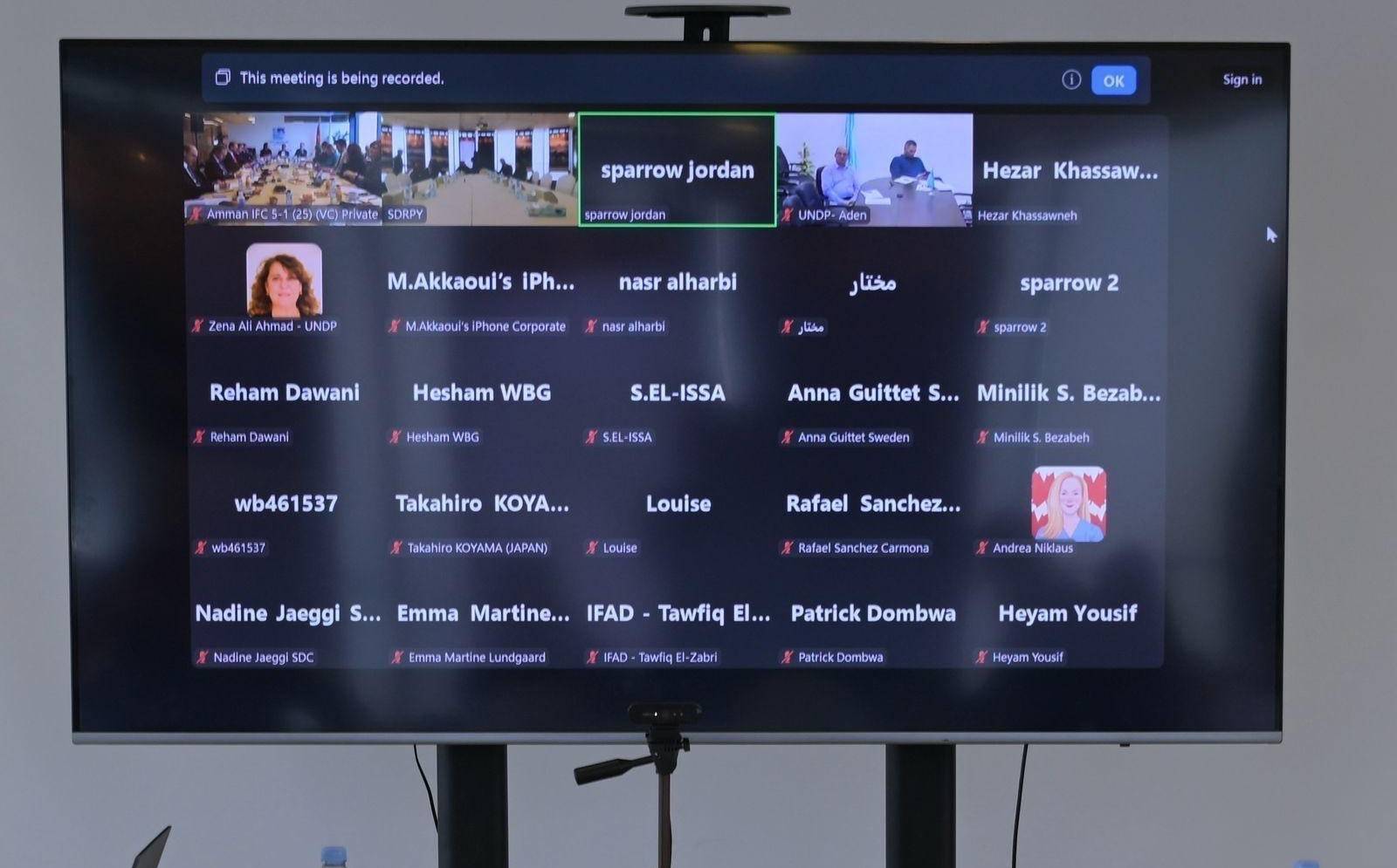 مجموعة شركاء اليمن تجتمع لبحث سبل التعاون ضمن البرنامج السعودي للتنمية والإعمار مجموعة شركاء اليمن تجتمع لبحث سبل التعاون ضمن البرنامج السعودي للتنمية والإعمار