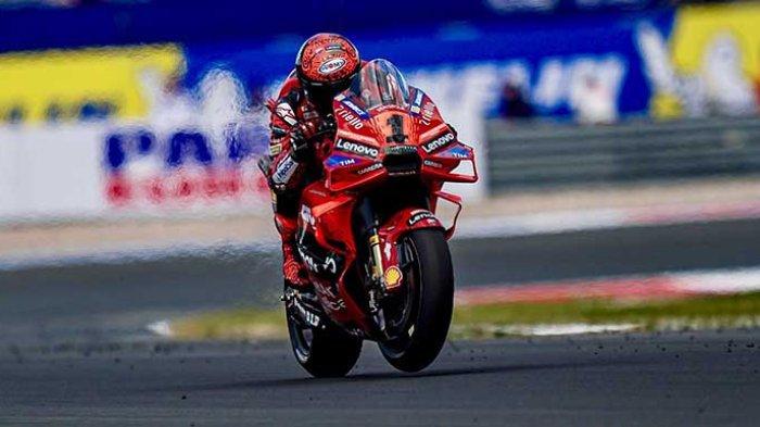 MotoGP Inggris Sprint Race: Trans7 Live Streaming, Rekor Rins, Dan Insiden Marquez MotoGP Inggris Sprint Race: Trans7 Live Streaming, Rekor Rins, Dan Insiden Marquez