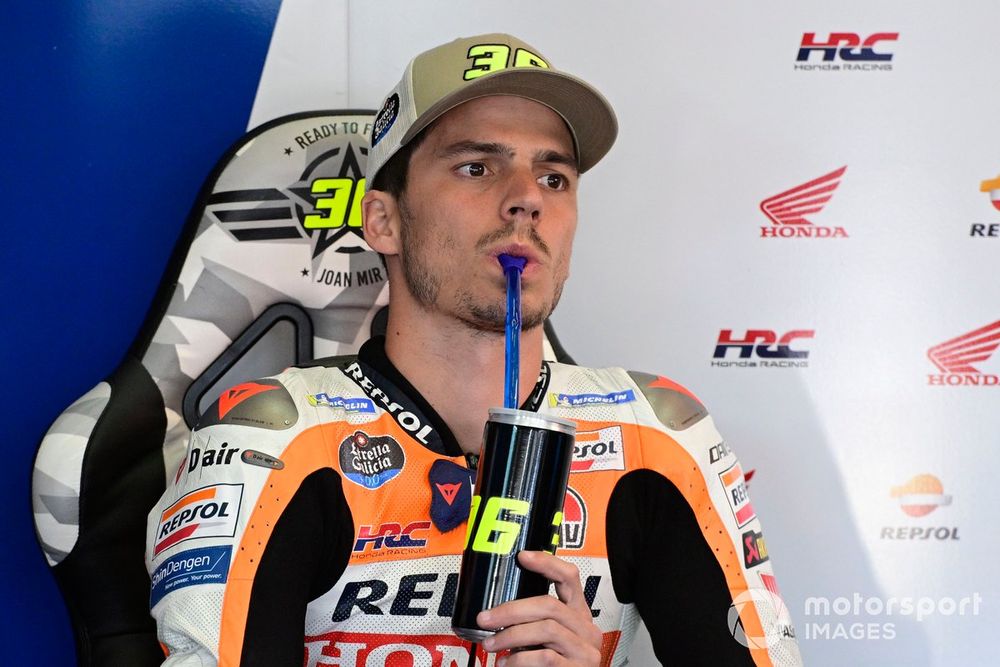 MotoGP Qatar: Joan Mir Out Of Sprint Race MotoGP Qatar: Joan Mir Out Of Sprint Race