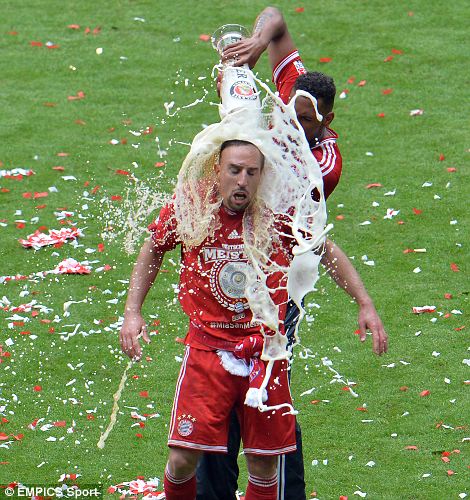 Müller's Farewell: Bayern Munich's Bundesliga Winning Celebration Müller's Farewell: Bayern Munich's Bundesliga Winning Celebration