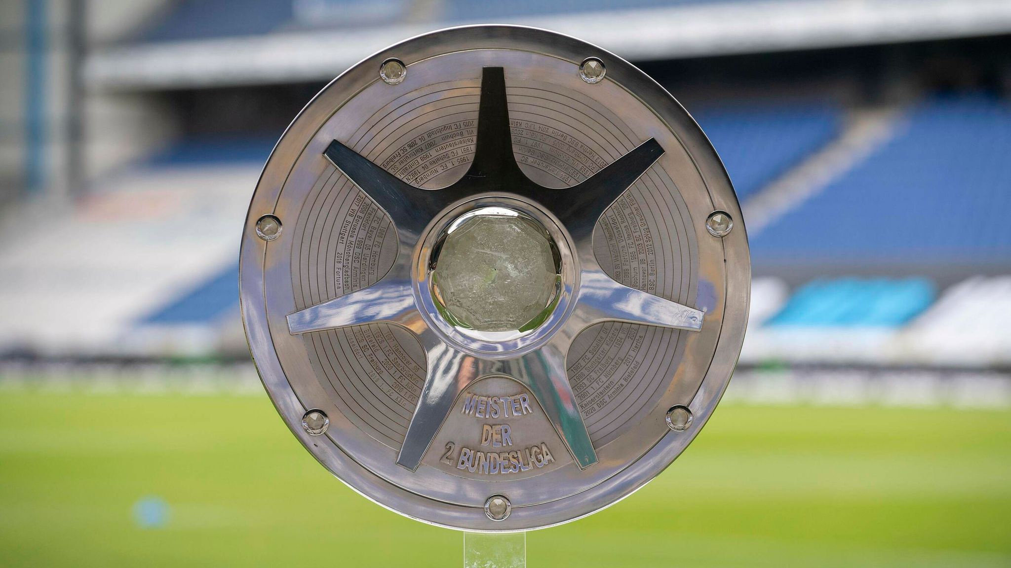 Nach Oben Geht's: HSV Steigt In Die Bundesliga Auf! Nach Oben Geht's: HSV Steigt In Die Bundesliga Auf!