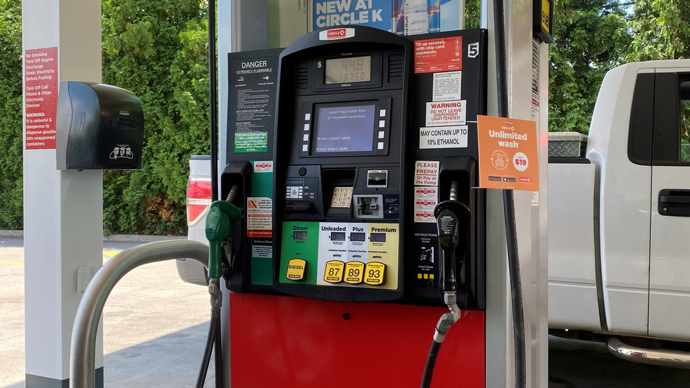 National Gas Price Drop Impacts Illinois Drivers National Gas Price Drop Impacts Illinois Drivers