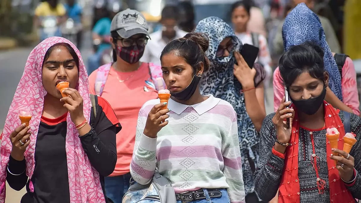 Navi Mumbai Heatwave: NMMC's Summer Advisory, Aala Unhala, Niyam Pala Navi Mumbai Heatwave: NMMC's Summer Advisory, Aala Unhala, Niyam Pala