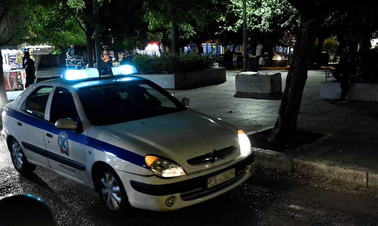 Νέα Σμύρνη: Ληστές Νέα Σμύρνη: Ληστές