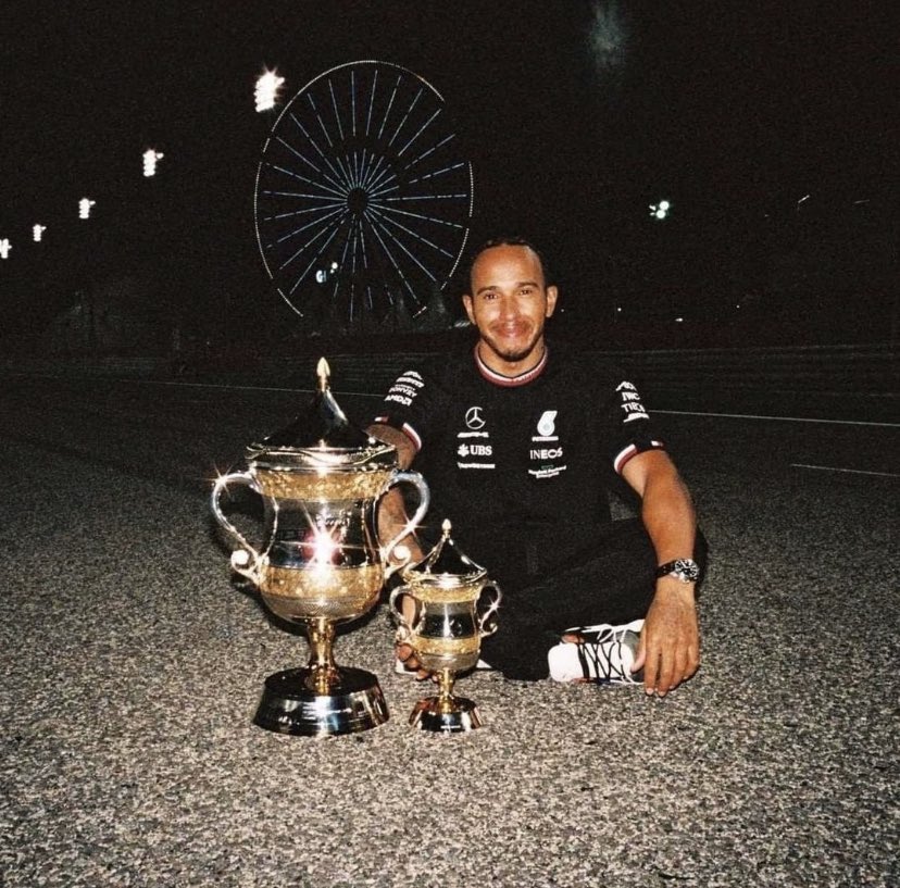 New Footage Shows Lewis Hamilton's Support For Former Teammate New Footage Shows Lewis Hamilton's Support For Former Teammate