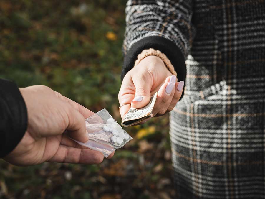New French Law: Phone Confiscation For Drug-Related Offenses New French Law: Phone Confiscation For Drug-Related Offenses