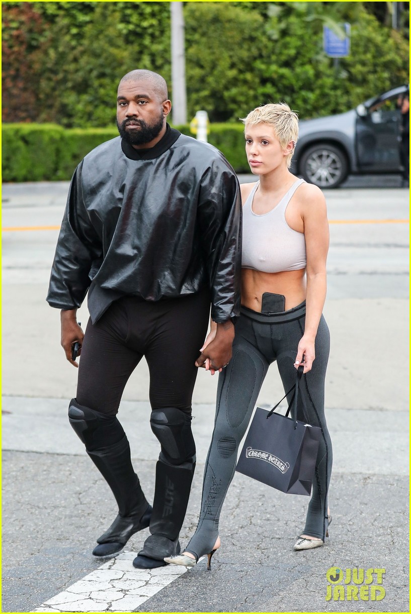 New Photos: Kanye West And Bianca Censori Enjoy Dinner Date In Spain Despite Reported Split New Photos: Kanye West And Bianca Censori Enjoy Dinner Date In Spain Despite Reported Split