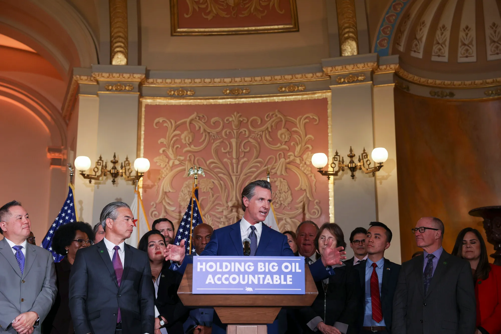 Newsom Calls Out Intraparty Toxicity: A Deeper Look At Democratic Divisions