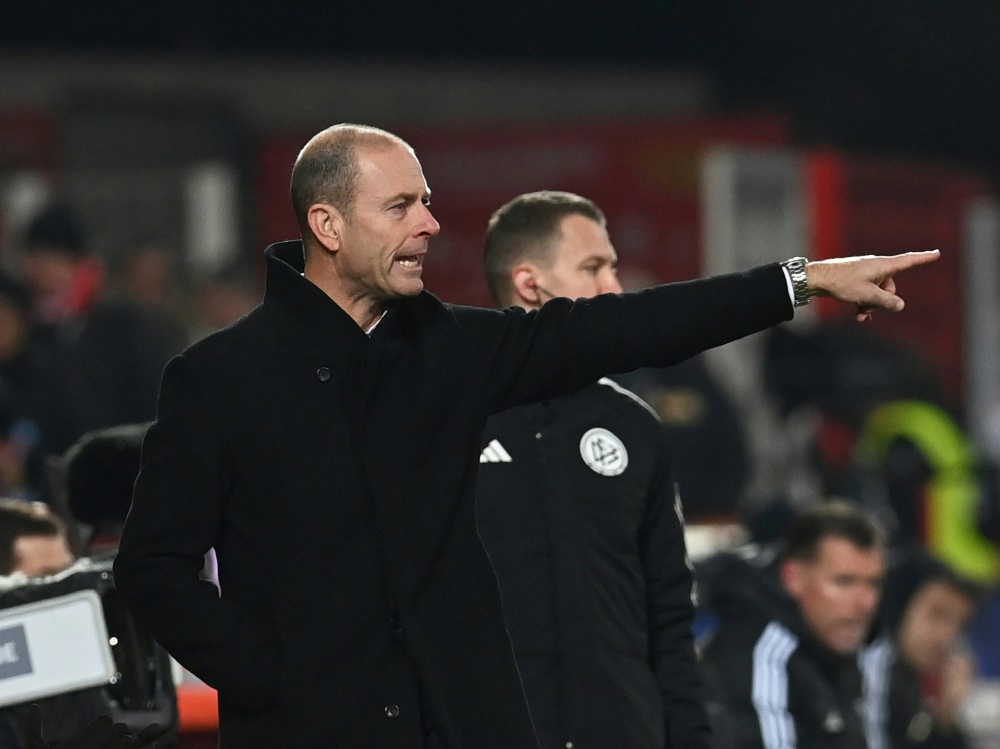 Nieuwe Trainer Gezocht: Augsburg Na Ontslag Thorup Nieuwe Trainer Gezocht: Augsburg Na Ontslag Thorup