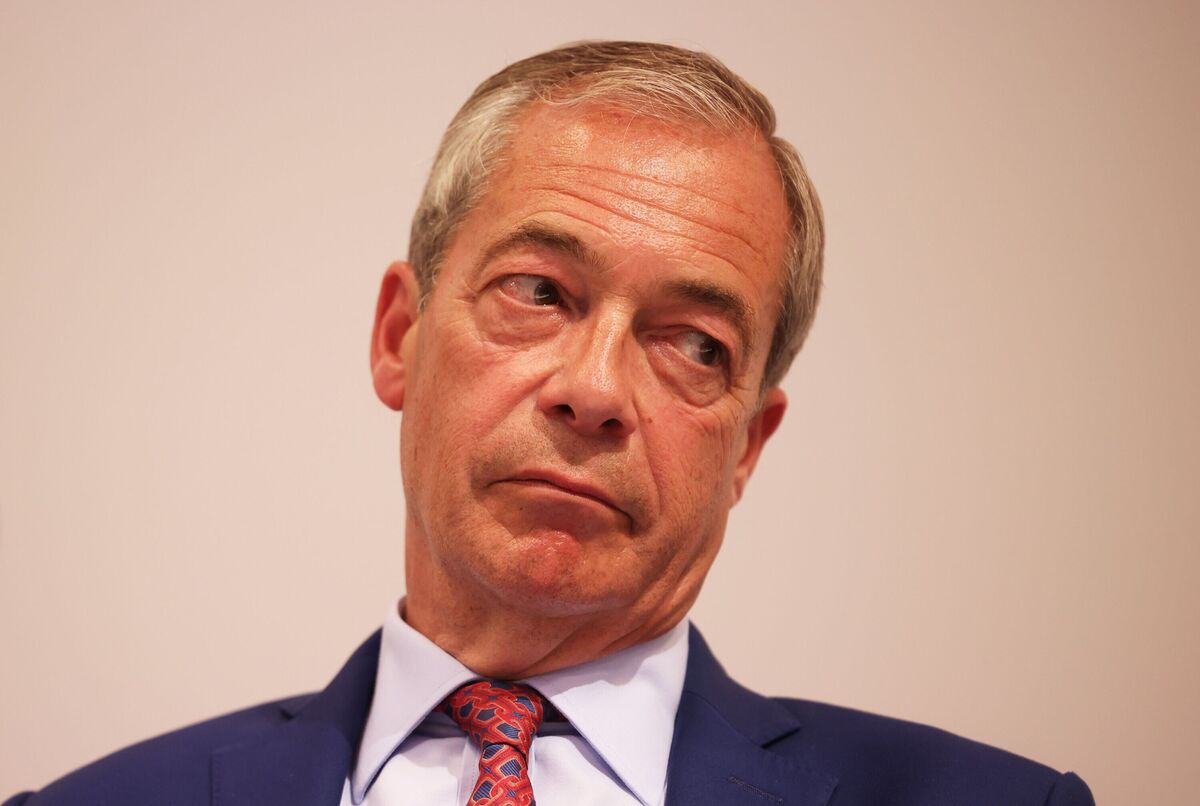 Nigel Farage's Savile Slogan: Reform Party Sparks Online Outrage Nigel Farage's Savile Slogan: Reform Party Sparks Online Outrage