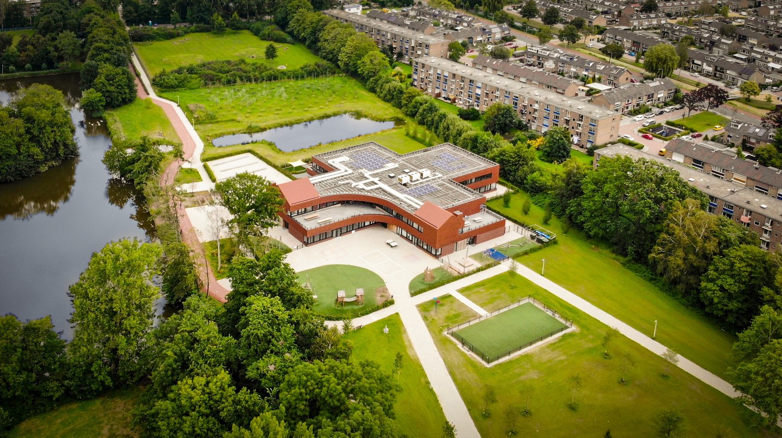 Noodgeneratoren Voor Bio-based Scholen: Een Noodzakelijke Investering?
