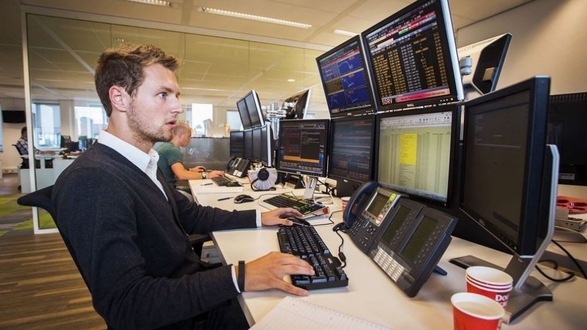 Onrust Op Amerikaanse Beurs: AEX Daarentegen Stijgt Onrust Op Amerikaanse Beurs: AEX Daarentegen Stijgt