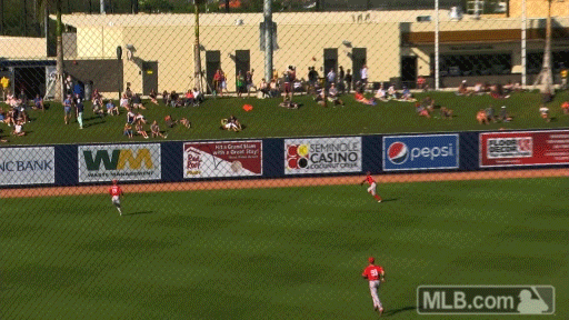 Oracle Park Injury: Victor Robles' Diving Catch Costs Him The Game Oracle Park Injury: Victor Robles' Diving Catch Costs Him The Game