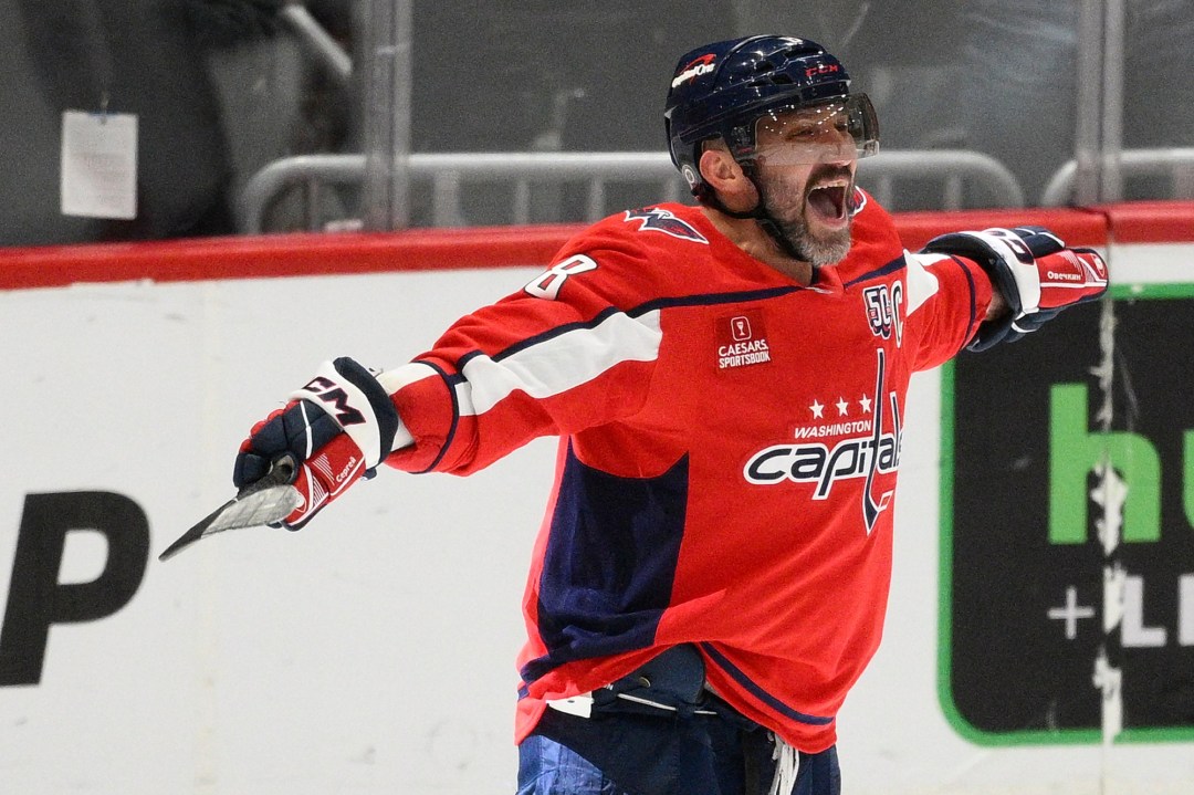 Ovechkin's 894th Goal: NHL Record Tied With Wayne Gretzky Ovechkin's 894th Goal: NHL Record Tied With Wayne Gretzky