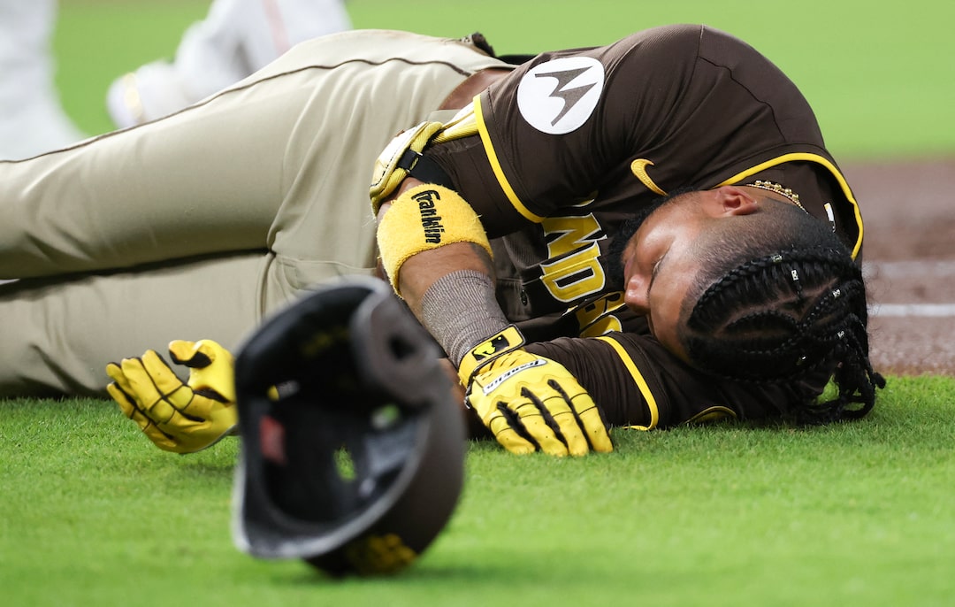 Padre Luis Arraez: Carted Off Field Following Violent Collision Padre Luis Arraez: Carted Off Field Following Violent Collision