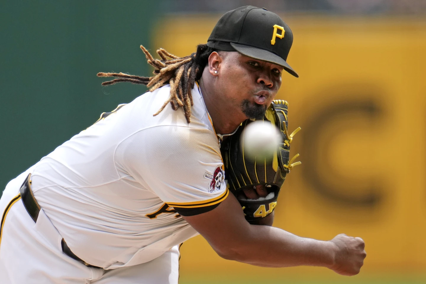 Padres Aim For Sweep: Arraez, Heyward Key To Victory Padres Aim For Sweep: Arraez, Heyward Key To Victory