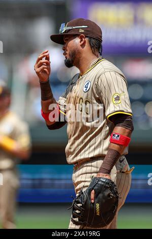 Padres Pregame Report: Arraez Out, Sheets Returns To Left Field Padres Pregame Report: Arraez Out, Sheets Returns To Left Field