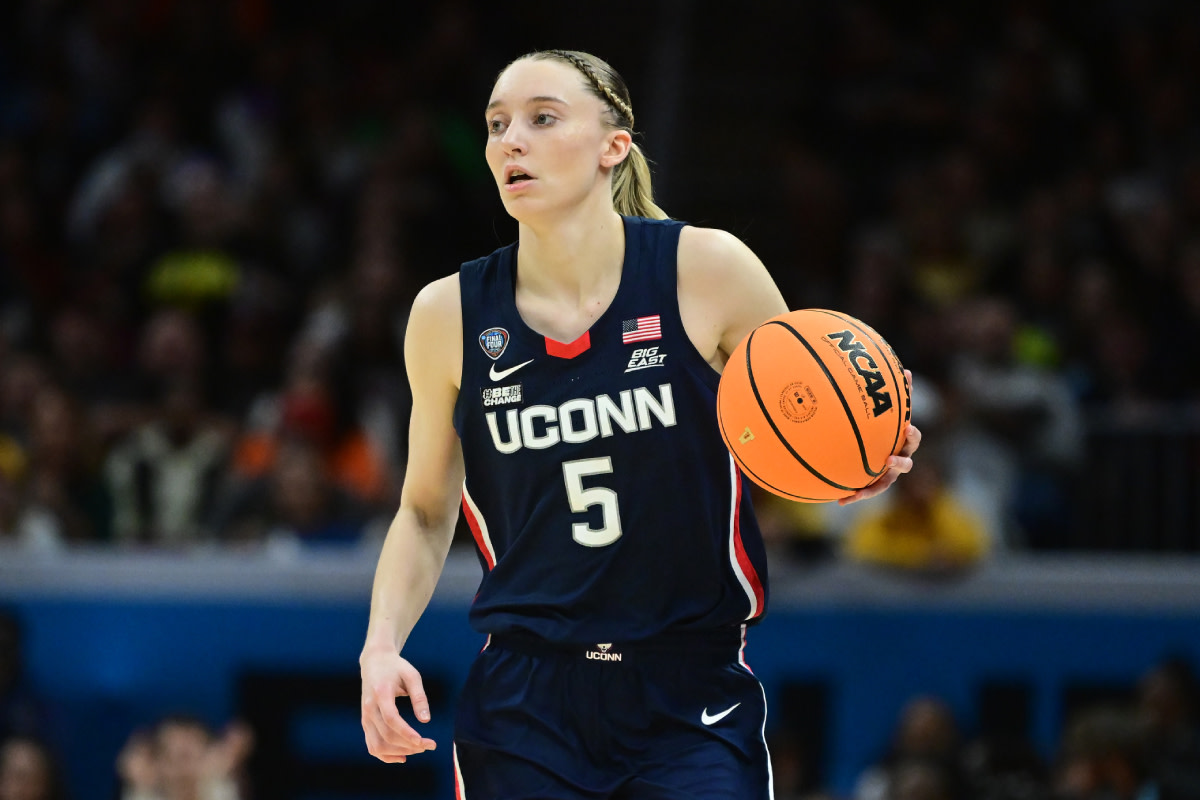 Paige Buecker Jersey: Where To Buy Before Her First Game Paige Buecker Jersey: Where To Buy Before Her First Game