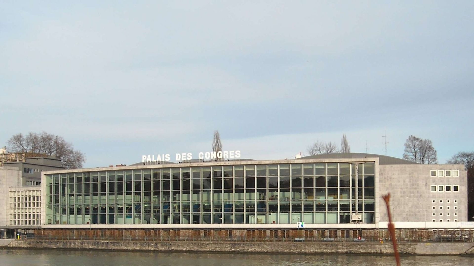 Palais Des Congrès De Liège: Que Deviennent Les Locaux De La RTBF ? Palais Des Congrès De Liège: Que Deviennent Les Locaux De La RTBF ?