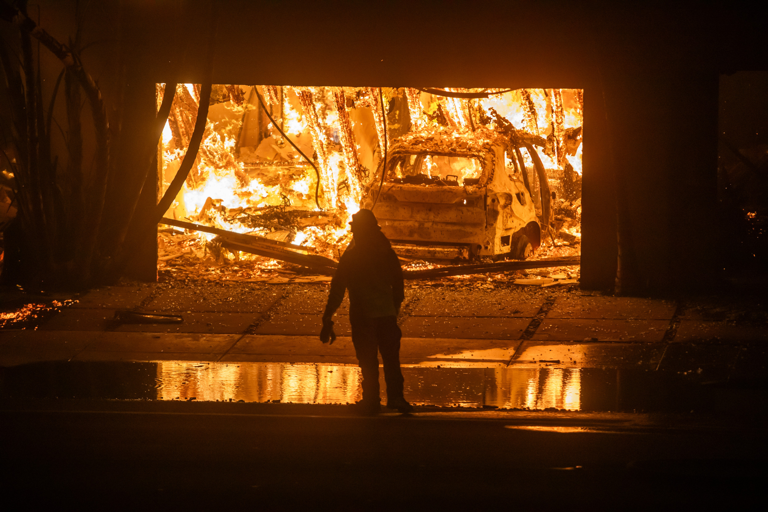 Palisades Fire: A List Of Celebrities Who Lost Their Properties Palisades Fire: A List Of Celebrities Who Lost Their Properties