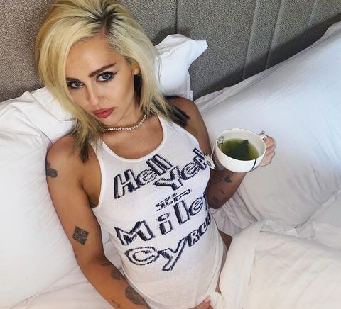 Pierwszy Singiel Miley Cyrus Pierwszy Singiel Miley Cyrus