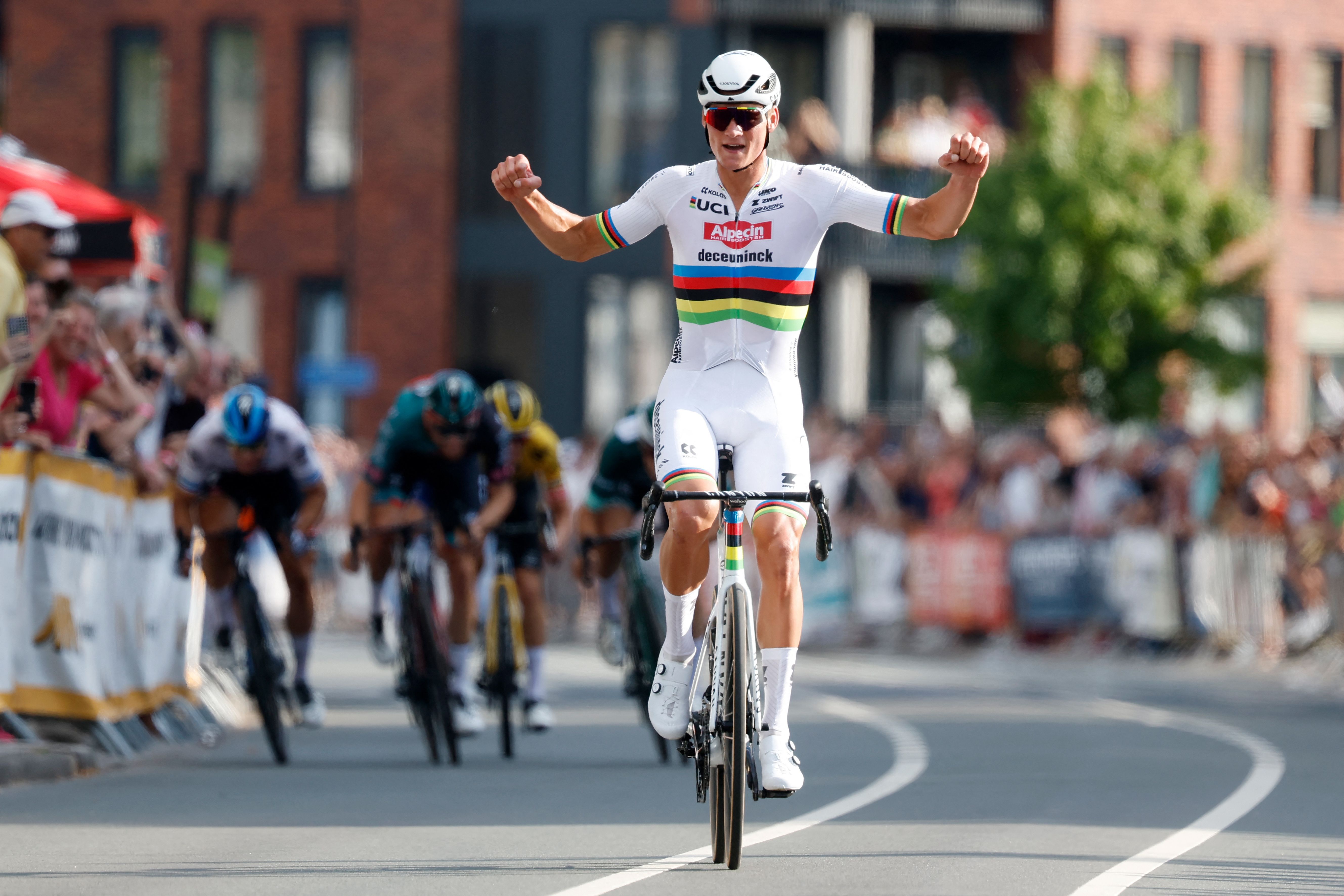 Pogacar Vs. Van Der Poel: A Tour Of Flanders Showdown Pogacar Vs. Van Der Poel: A Tour Of Flanders Showdown