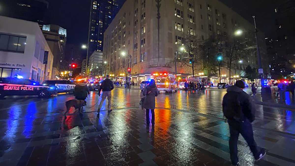Police Investigating Fatal Double Shooting In Downtown Seattle Police Investigating Fatal Double Shooting In Downtown Seattle