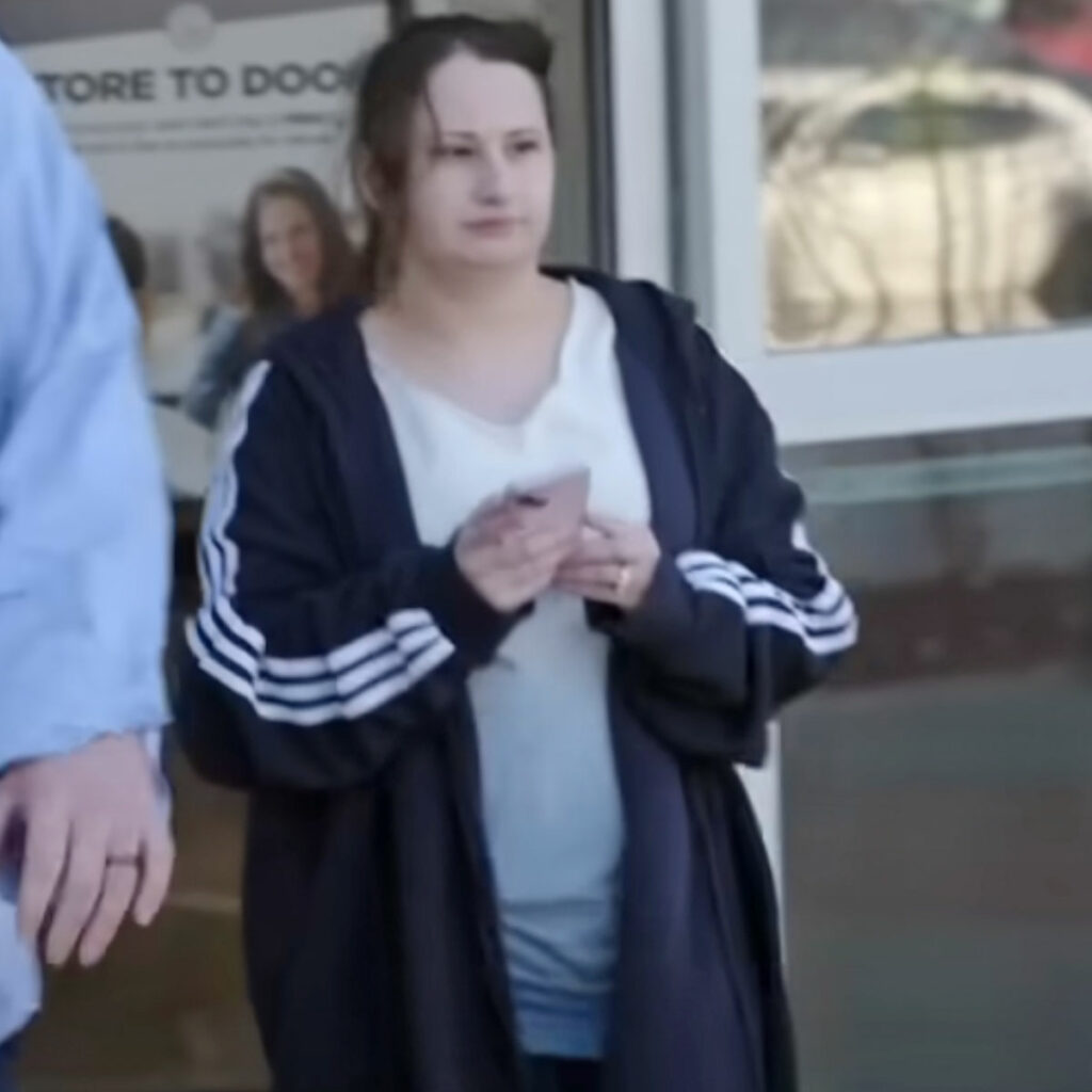 Postpartum Fitness: Gypsy Rose Blanchard's Weight Loss Inspiration Postpartum Fitness: Gypsy Rose Blanchard's Weight Loss Inspiration
