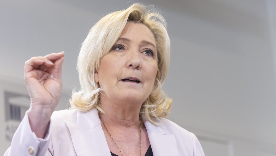 Présidentielle 2027 : Marine Le Pen Empêchée De Se Présenter ? Jacobelli Dénonce Un Présidentielle 2027 : Marine Le Pen Empêchée De Se Présenter ? Jacobelli Dénonce Un