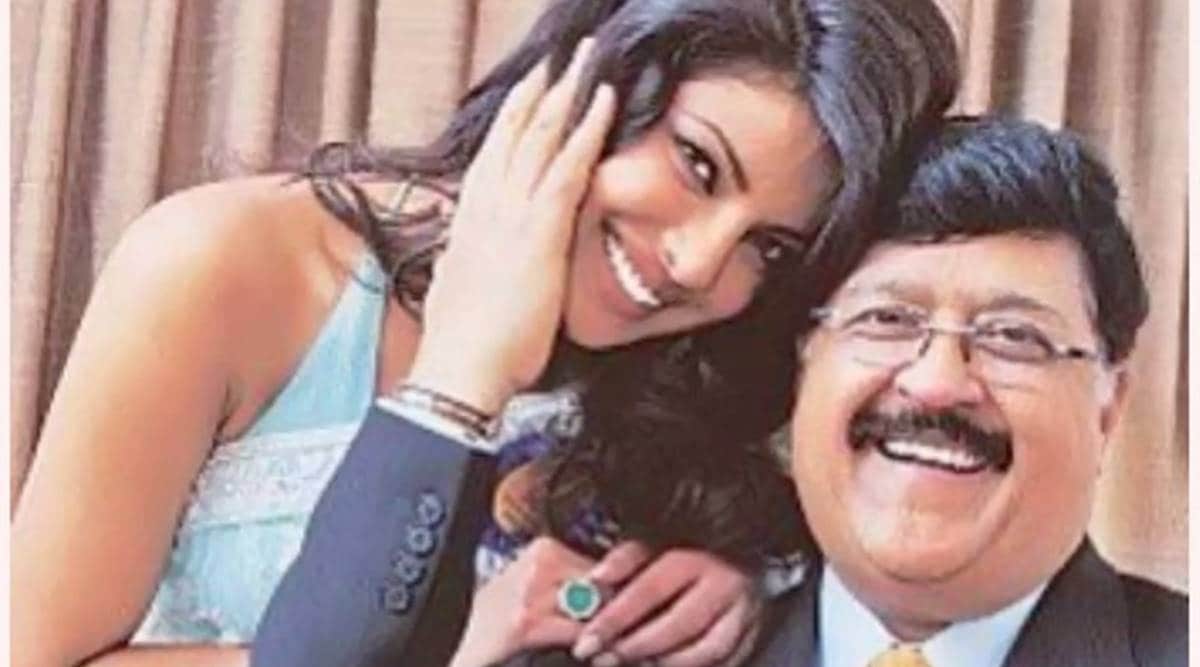 Priyanka Chopra's Bollywood Struggle: Insights From Mother Madhu Chopra Priyanka Chopra's Bollywood Struggle: Insights From Mother Madhu Chopra