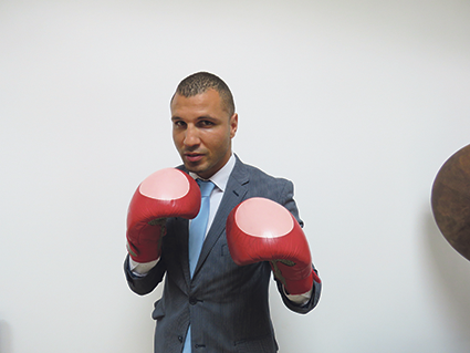 Procès À Dijon : Le Boxeur Bilel Latreche Accusé De Violences Conjugales Procès À Dijon : Le Boxeur Bilel Latreche Accusé De Violences Conjugales