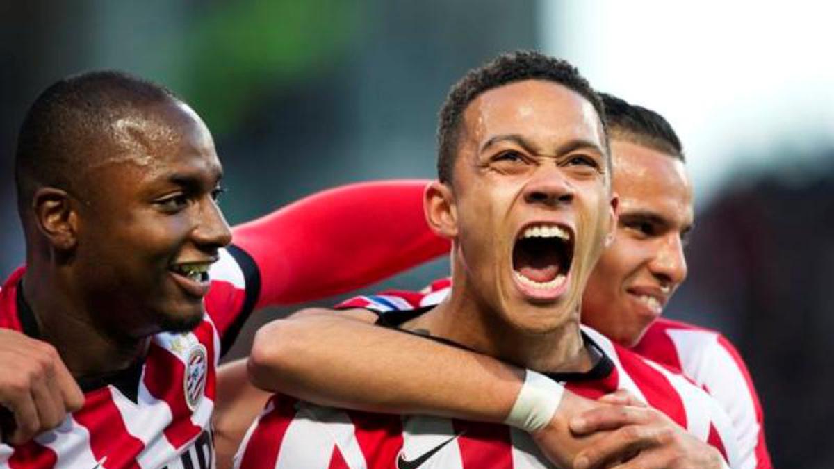 PSV Juara Liga Belanda: Sparta Rotterdam Dikalahkan 3-1 PSV Juara Liga Belanda: Sparta Rotterdam Dikalahkan 3-1