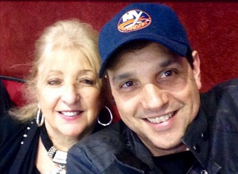 Ralph Macchio's Key To A Lasting Marriage: Avoiding Hollywood Ralph Macchio's Key To A Lasting Marriage: Avoiding Hollywood