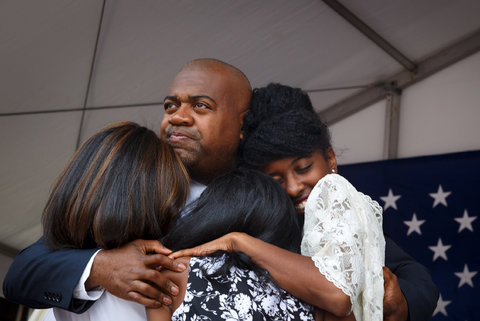 Ras Baraka's Arrest: Newark Mayor Protests Outside ICE Facility Ras Baraka's Arrest: Newark Mayor Protests Outside ICE Facility