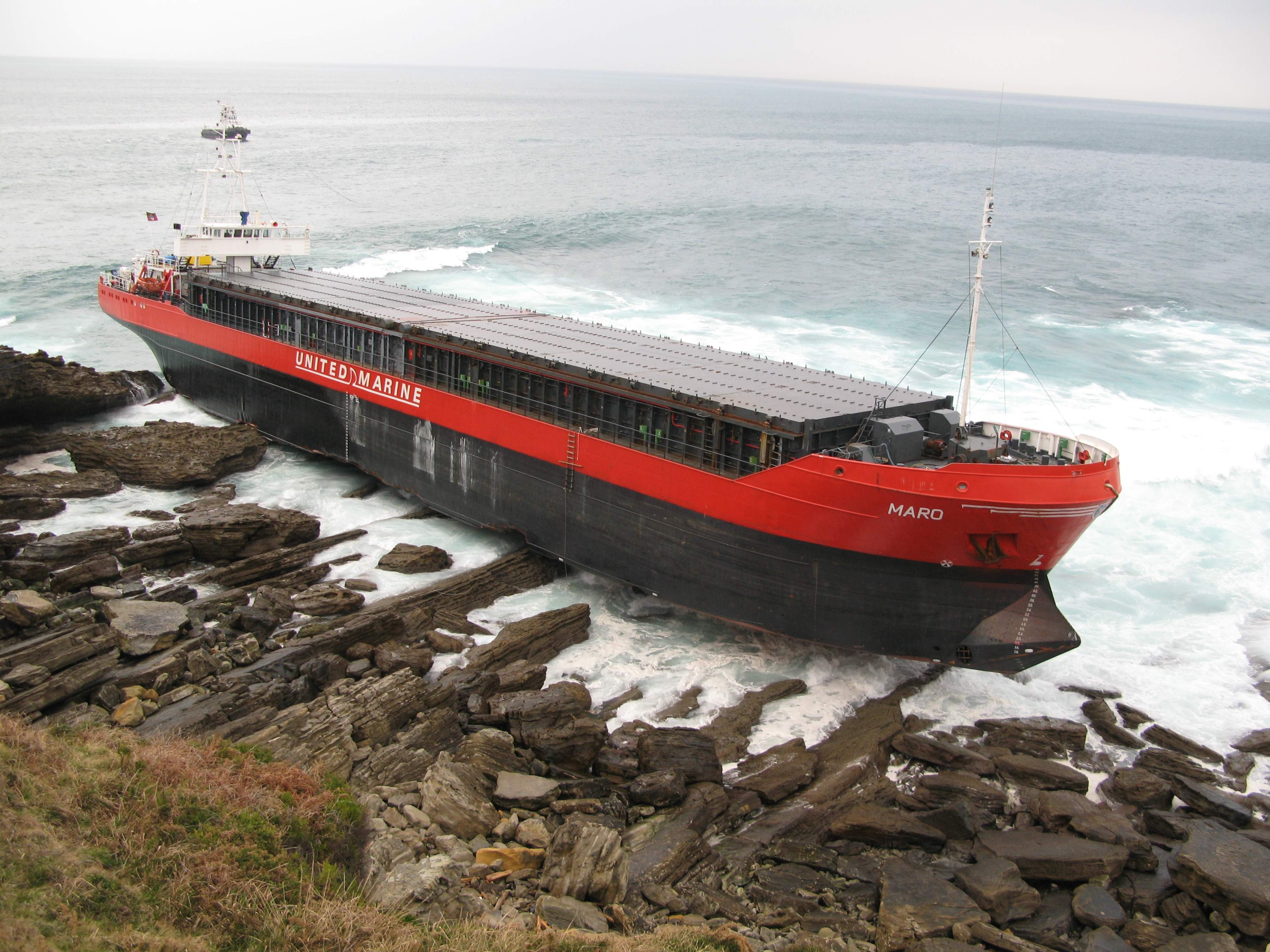 Residential Property Damaged: Large Container Ship Runs Aground